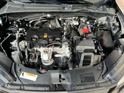Used 2025 Honda HR-V Sport image 33
