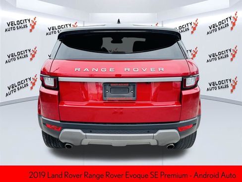 Used 2019 Land Rover Range Rover Evoque SE Premium AWD/4WD image 4