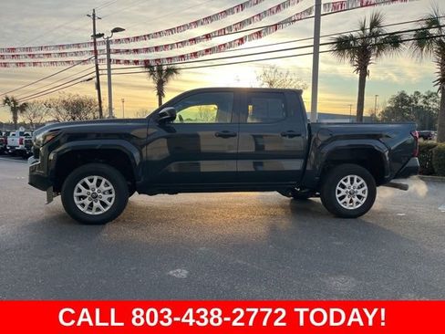 Used 2025 Toyota Tacoma SR RWD image 33