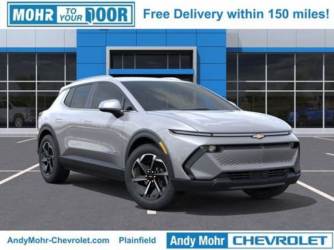 New 2026 Chevrolet Equinox EV LT image 7