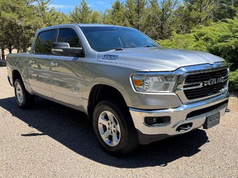 Used 2019 RAM 1500 Big Horn AWD/4WD image 3