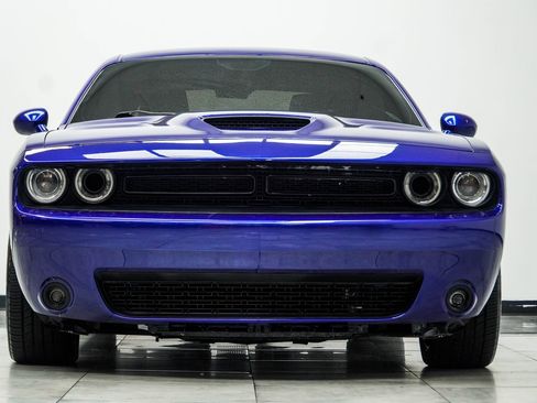 Used 2020 Dodge Challenger R/T Scat Pack w/ Dynamics Package RWD image 8
