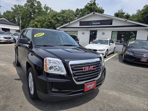 Used 2017 GMC Terrain SLE FWD image 4