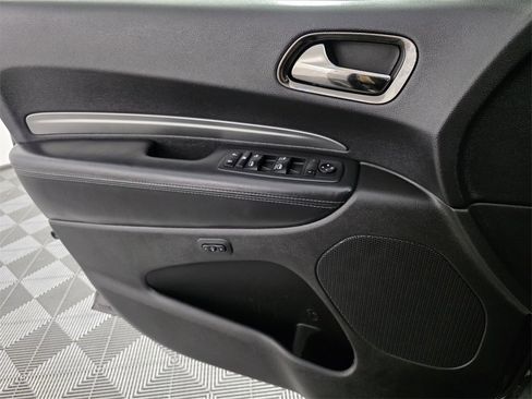Used 2020 Dodge Durango R/T w/ Technology Group image 29