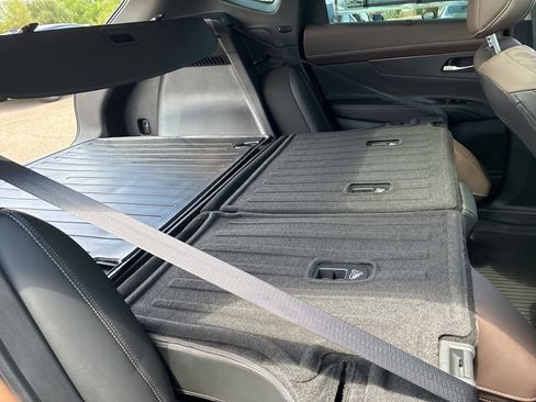 Used 2025 Nissan Murano Platinum w/ Cargo Package image 23