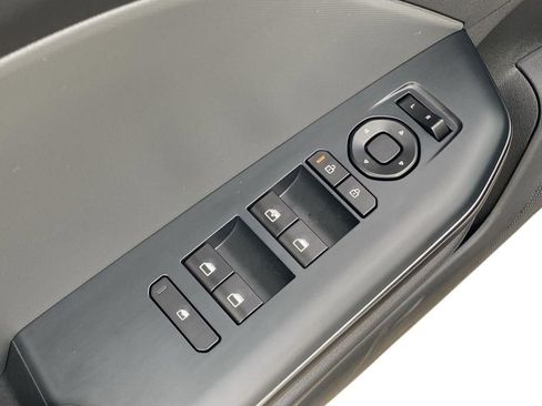 New 2025 Kia K4 FWD image 12
