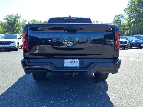 Used 2025 RAM 1500 Big Horn RWD image 17