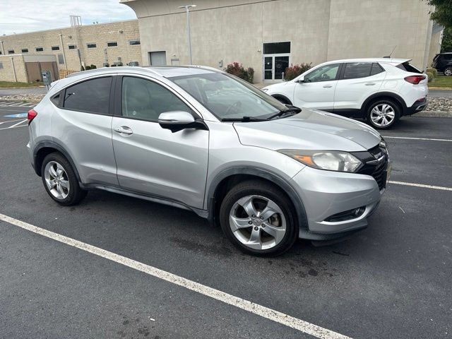 Used 2016 Honda HR-V EX-L image 2