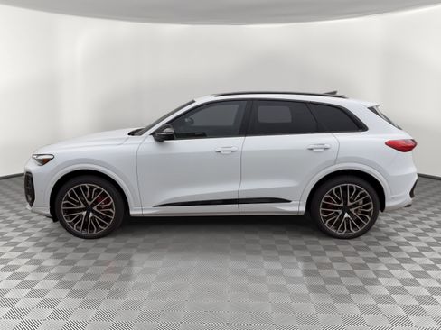 Used 2026 Audi SQ5 Prestige AWD/4WD image 2