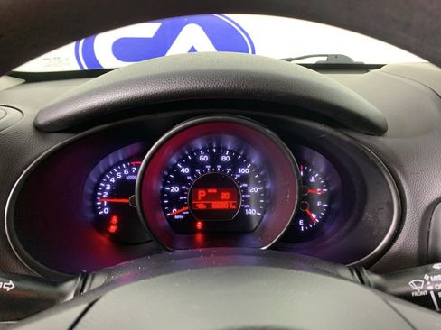 Used 2016 Kia Soul + image 22