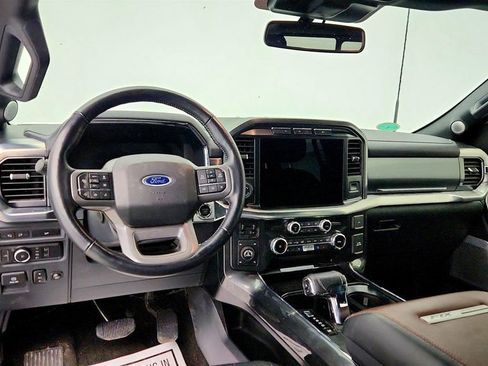 Used 2022 Ford F150 Lariat w/ Equipment Group 502A High image 12