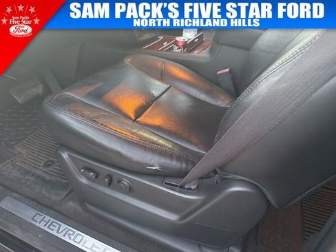 Used 2013 Chevrolet Avalanche LTZ image 8