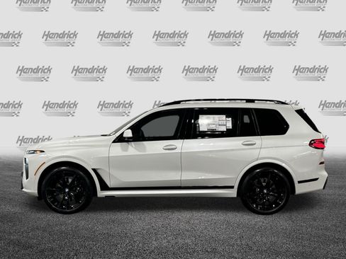 New 2027 BMW X7 xDrive40i w/ M Sport Package AWD/4WD image 5