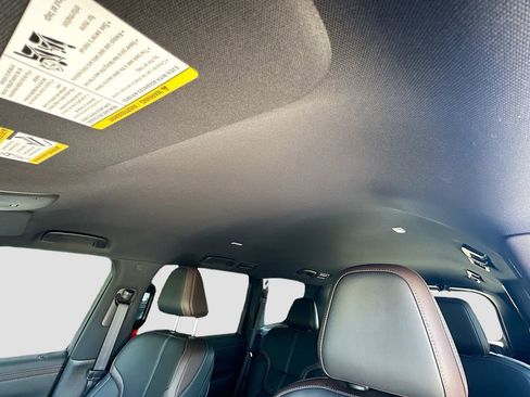 New 2026 Nissan Armada SL w/ Captain's Chari Seat Package image 23