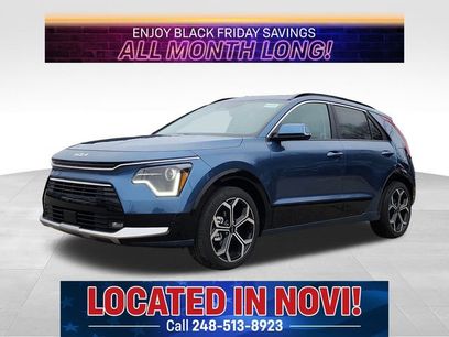 Used 2024 Kia Niro EX Touring
