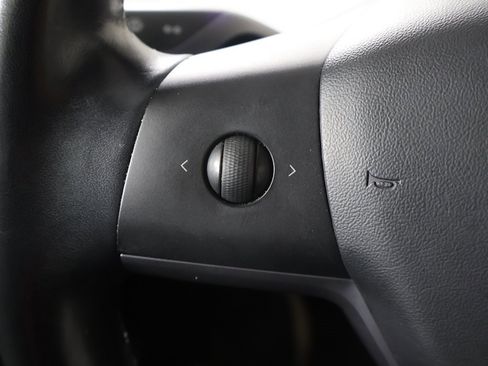 Used 2019 Tesla Model 3 Standard Range Plus image 39