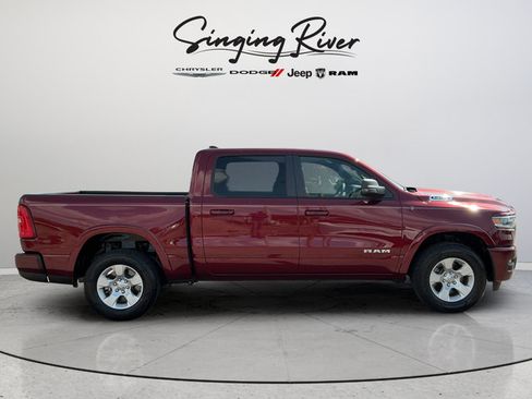 Used 2025 RAM 1500 Big Horn AWD/4WD image 8