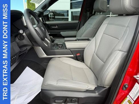 Used 2025 Toyota Tundra Limited w/ TRD Off-Road Package AWD/4WD image 16