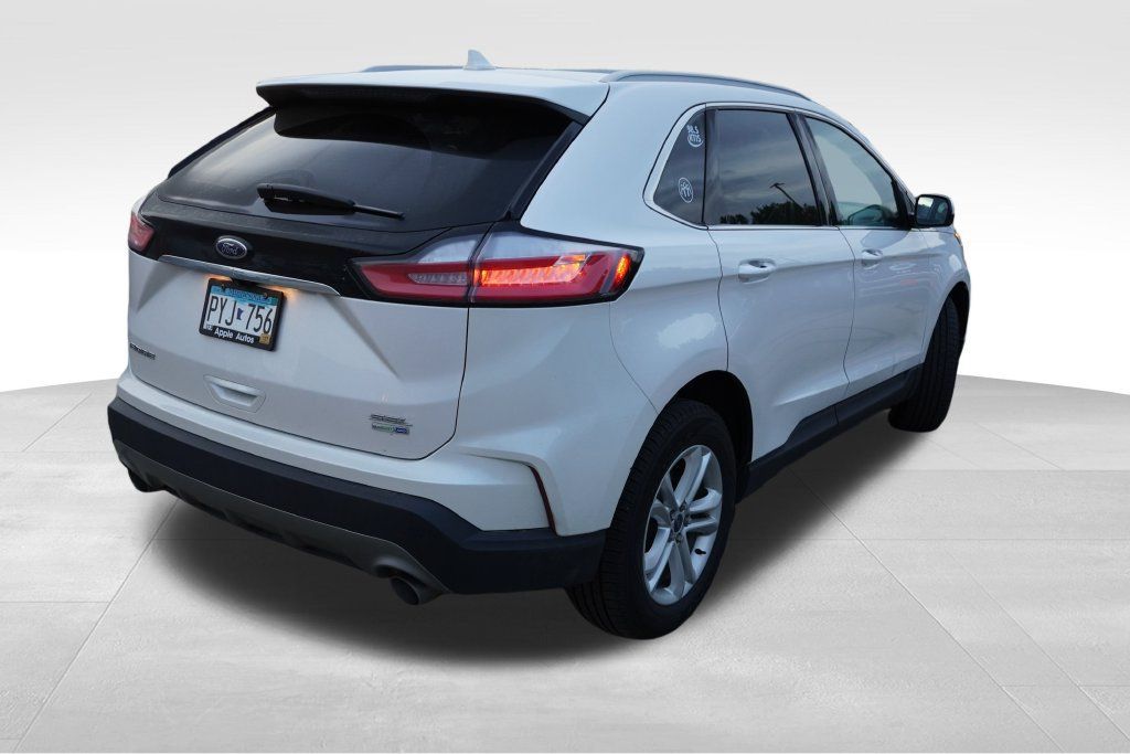 Used 2019 Ford Edge SEL w/ Equipment Group 201A AWD/4WD image 3
