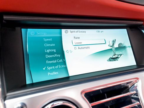 Used 2017 Rolls-Royce Dawn RWD image 82