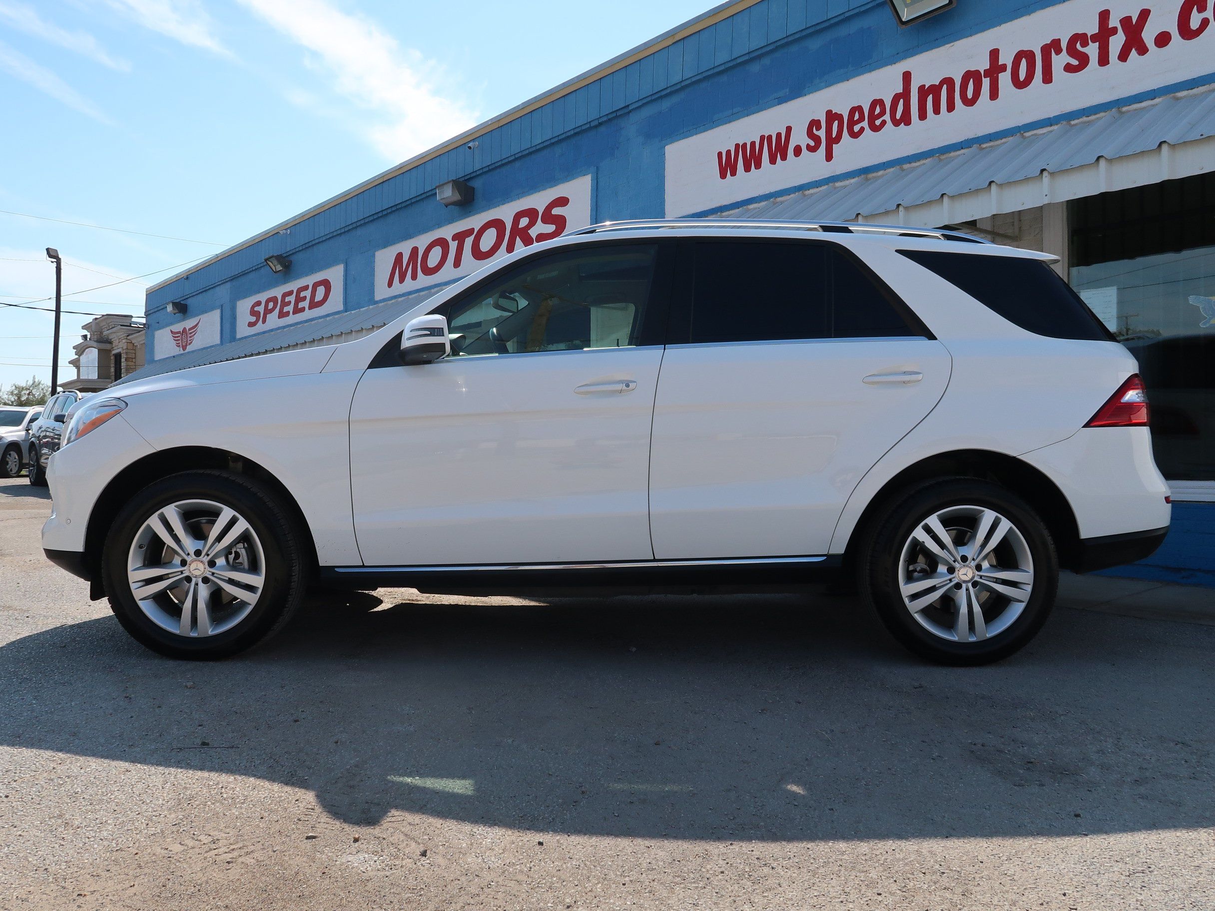 Used 2015 Mercedes-Benz ML 350 2WD image 3