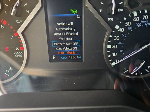 Used 2023 Toyota Tundra Limited image 11