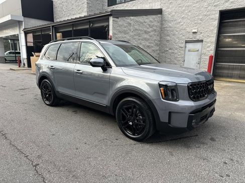 Used 2025 Kia Telluride SX Prestige X-Line image 4