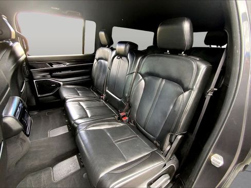 Used 2022 Jeep Wagoneer Series I RWD image 20