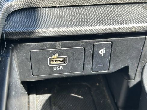 Used 2022 Hyundai Palisade Calligraphy image 29