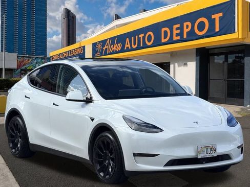 Used 2023 Tesla Model Y Long Range AWD/4WD image 6