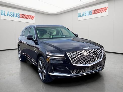 Used 2023 Genesis GV80 2.5T w/ Prestige Package image 1