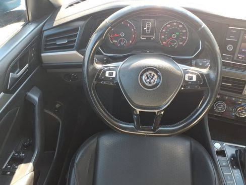 Used 2019 Volkswagen Jetta S FWD image 4