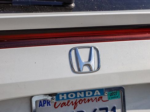 Used 2024 Honda Civic Sport Touring image 10