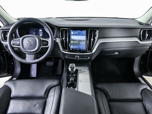 Certified 2024 Volvo V60 B5 Cross Country Ultimate image 20