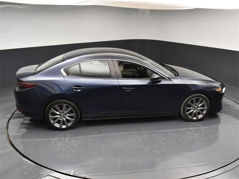 Used 2019 MAZDA MAZDA3 Sedan w/ Select Package image 46