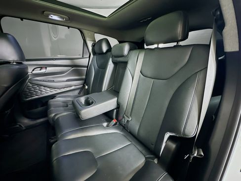 Used 2019 Hyundai Santa Fe Limited w/ Cargo Package image 29