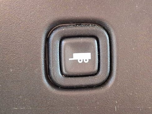 Used 2024 Chevrolet Express 2500 w/ Driver Convenience Package image 24