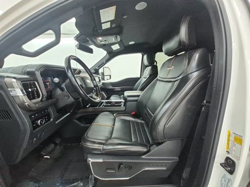 Used 2024 Ford F250 Platinum AWD/4WD image 16