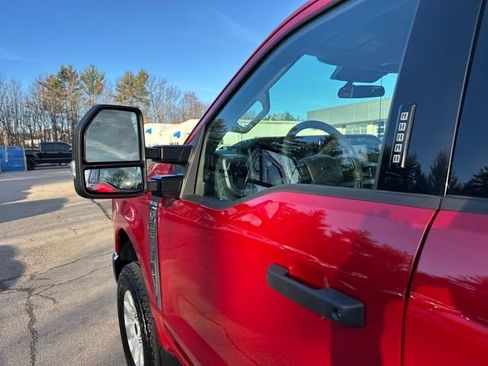 Used 2024 Ford F250 XLT w/ FX4 Off-Road Package image 12
