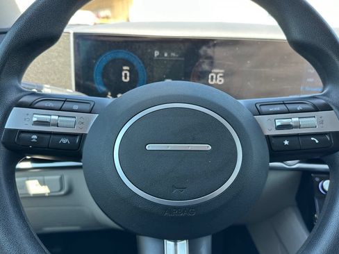 Used 2025 Hyundai Tucson SEL FWD image 24
