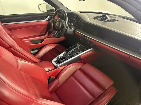 Certified 2020 Porsche 911 Carrera image 25