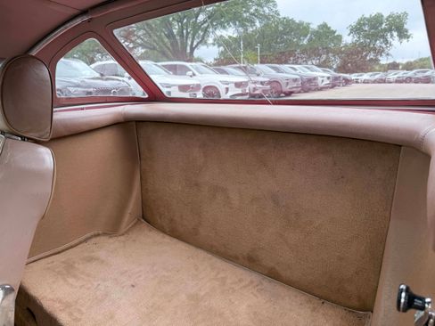 Used 1988 Mercedes-Benz 560 SL image 15
