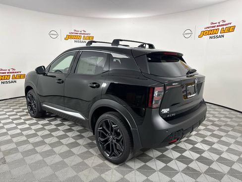 New 2026 Nissan Kicks SR w/ Illumination Package image 3