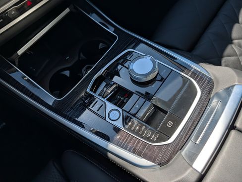New 2026 BMW X5 M60i AWD/4WD image 11