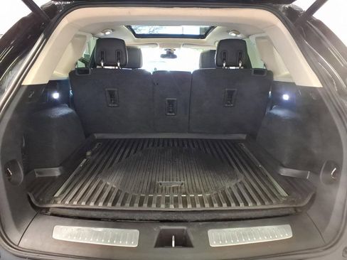 Used 2019 Cadillac XT5 Luxury AWD/4WD image 24