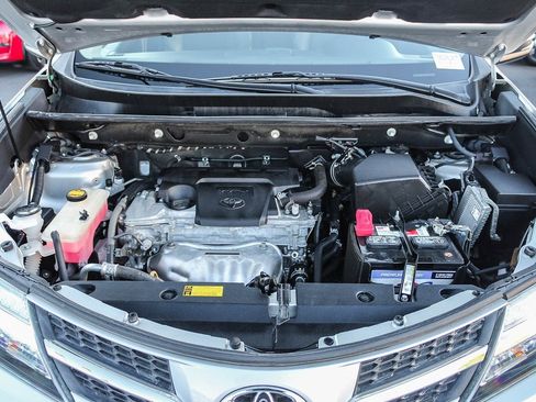 Used 2014 Toyota RAV4 Limited image 27