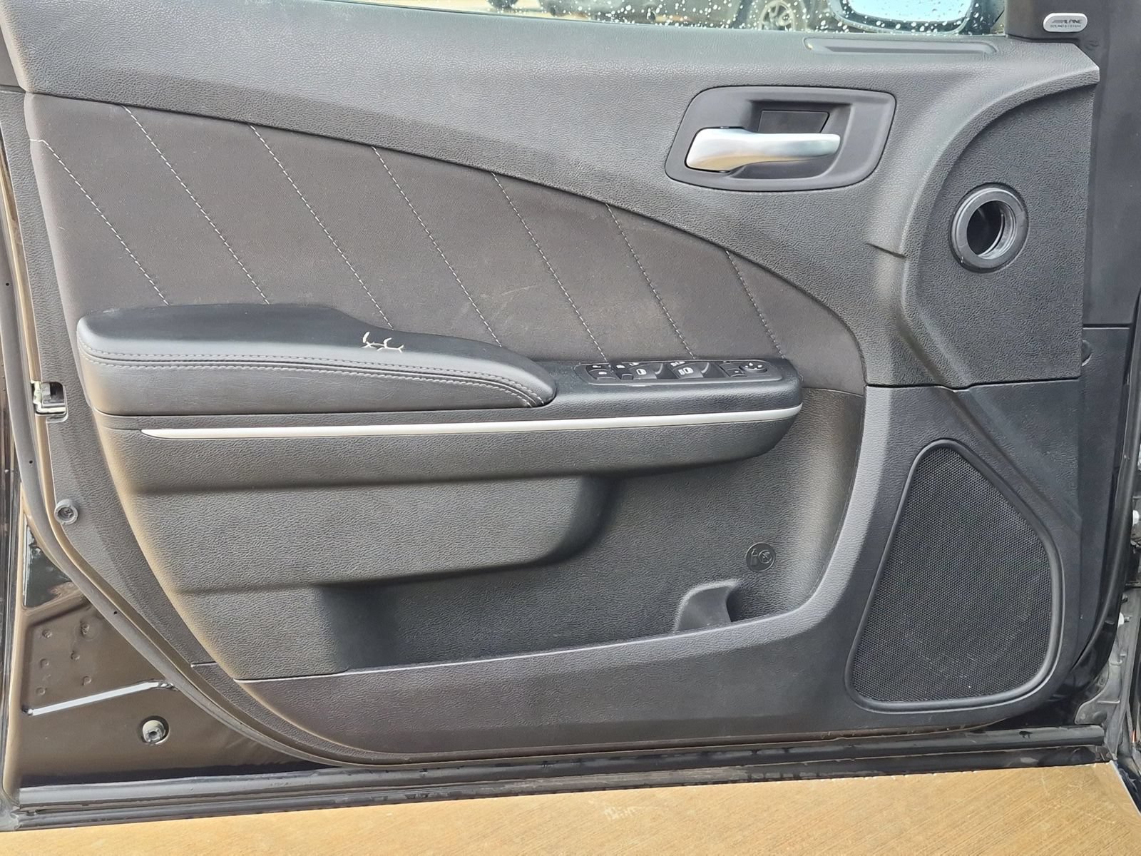 Used 2023 Dodge Charger SXT RWD image 11