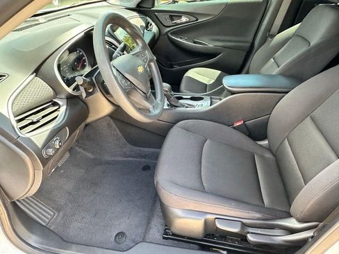 Used 2024 Chevrolet Malibu LS FWD image 6