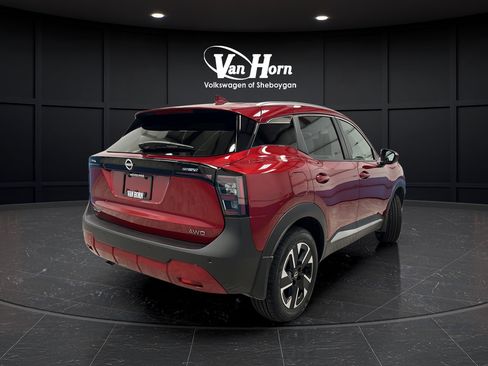 Certified 2025 Nissan Kicks SV w/ SV Premium Package AWD/4WD image 7