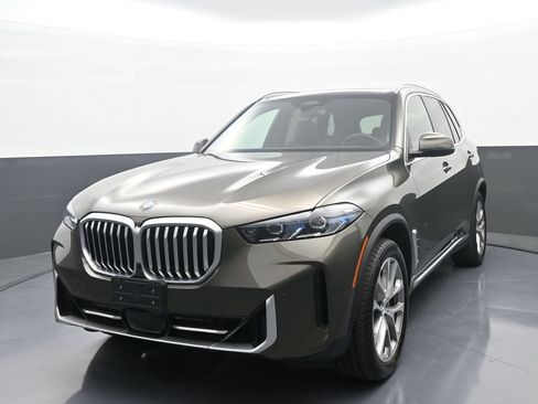 Used 2026 BMW X5 xDrive40i w/ Premium Package AWD/4WD image 1